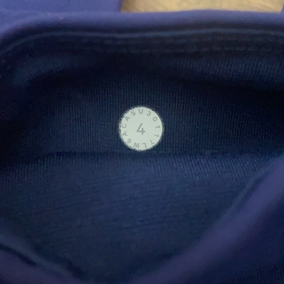 Lululemon Anew Crop 21” - Picture 5 of 7